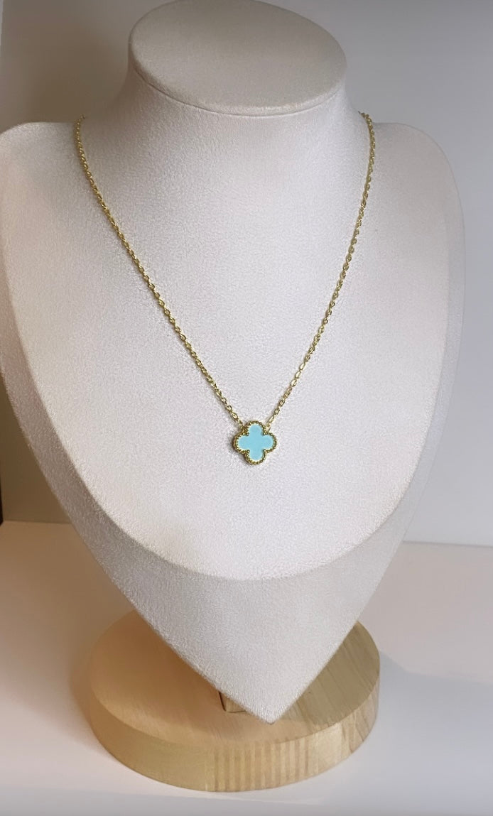 Collier Trèfle Vert Bleuté